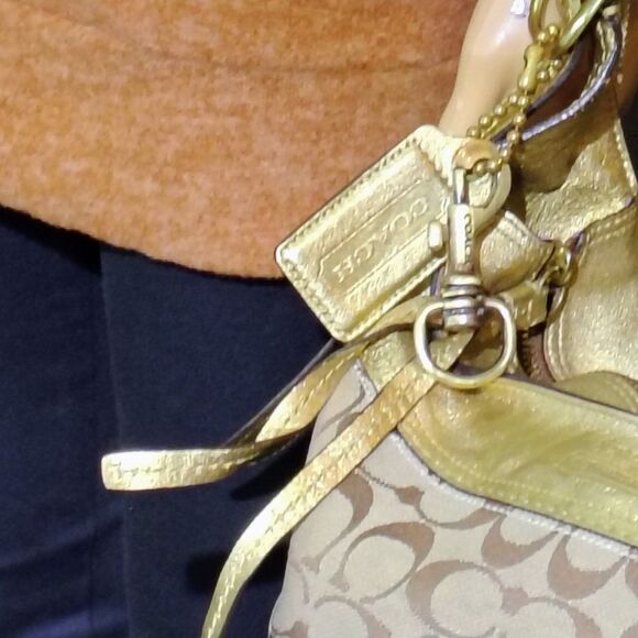 Coach Signature Metallic Gold Hobo Bag – 2003 Y2K Archive, Pristine Vintage Cond - Picture 3 of 12